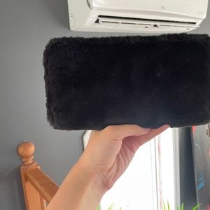 Black fluffy wallet